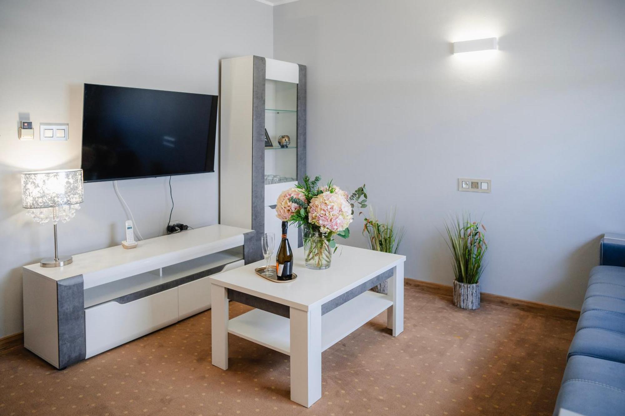 Hotel Kosmowski 3*