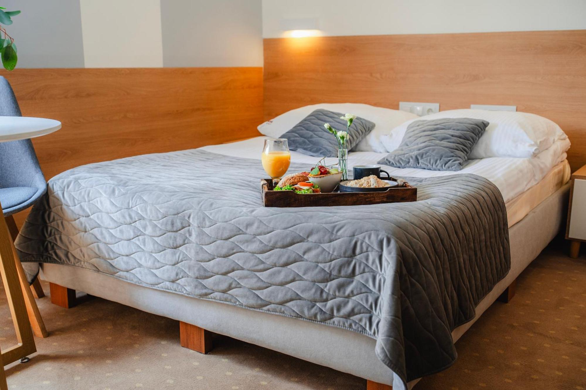 Hotel Kosmowski 3*